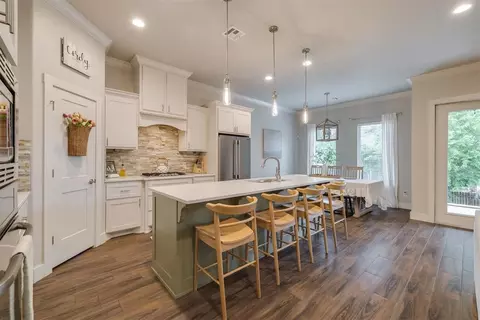17908 Mounts Farm Rd, Edmond, OK 73012