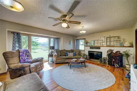 Living - 740421 S Highway 99 Hwy, Cushing, OK 74023 photo 1 of 1