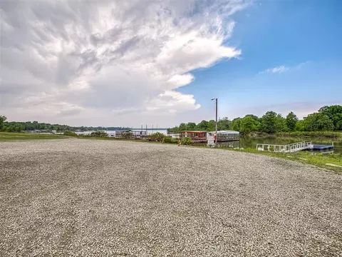 Exterior - 420019 E 1161 Cir, Eufaula, OK 74432 photo 6 of 8