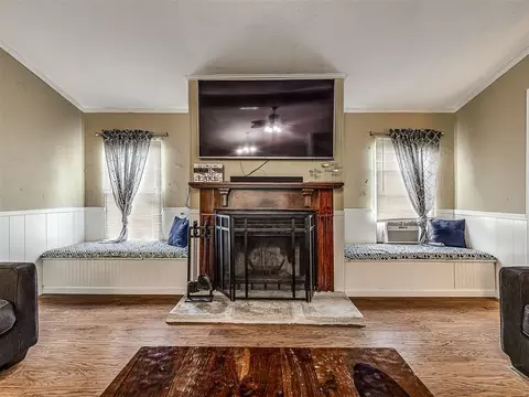 Living - 420019 E 1161 Cir, Eufaula, OK 74432 photo 3 of 4