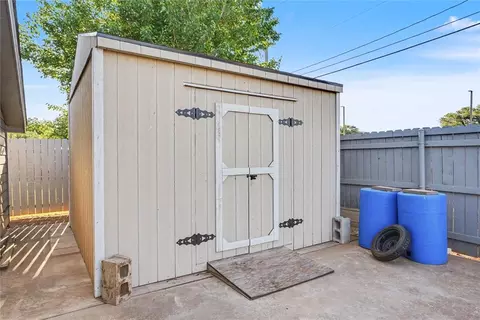 Other - 1221 Hickory St, Altus, OK 73521 photo 10 of 10