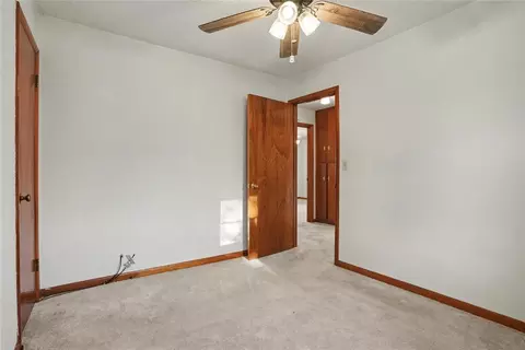 Bedroom - 1221 Hickory St, Altus, OK 73521 photo 6 of 6