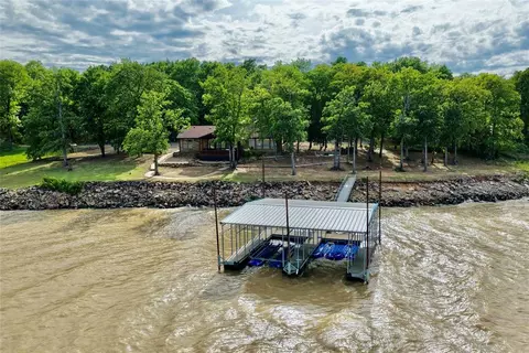 1888 Quail Dr, Eufaula, OK 74432