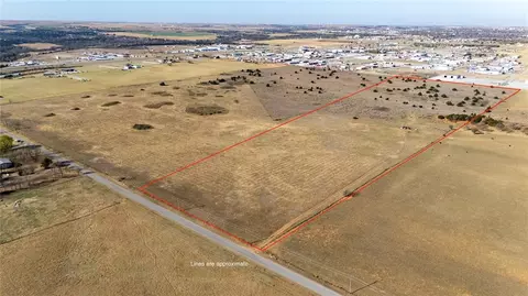 1 N 2440 Rd, Weatherford, OK 73096
