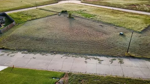 131 Gamble Ln, Elk City, OK 73644