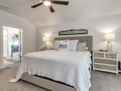 Bedroom - 202 W Pine St, Tuttle, OK 73089 photo 6 of 6