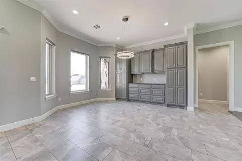 Dining - 516 Kings Ct, Tuttle, OK 73089 photo 1 of 1