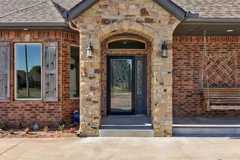 Other - 516 Kings Ct, Tuttle, OK 73089 photo 1 of 13
