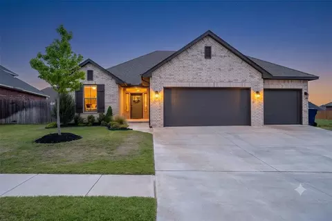 4604 Bermuda Dr, Mustang, OK 73064