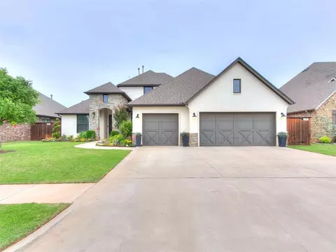 14816 Chambord Dr, Yukon, OK 73099