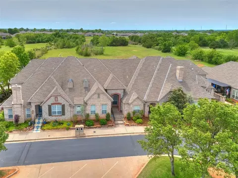 226 Boulevard Du Lac, Norman, OK 73071