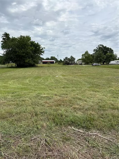 Northsouth 420, Eufaula, OK 74432