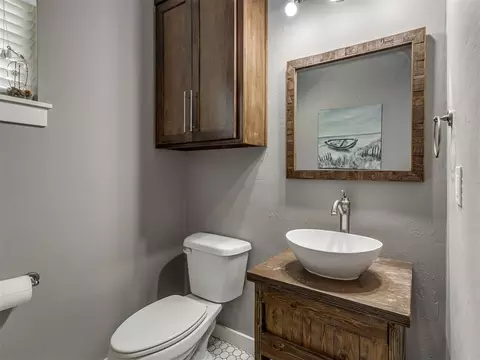 Bath - 4900 Cedar Mill Rd, Choctaw, OK 73020 photo 10 of 10