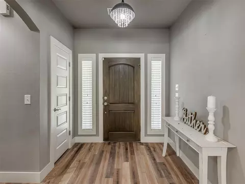 Entry Way - 4900 Cedar Mill Rd, Choctaw, OK 73020 photo 2 of 3