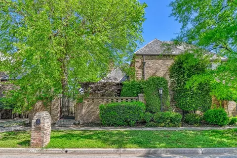 3537 Brookford Dr, Norman, OK 73072
