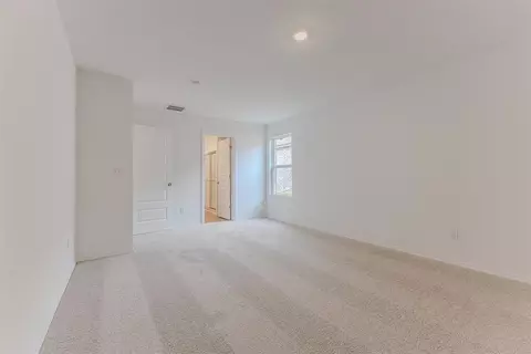 Bedroom - 13414 Dewberry Rd, Mcloud, OK 74851 photo 1 of 4
