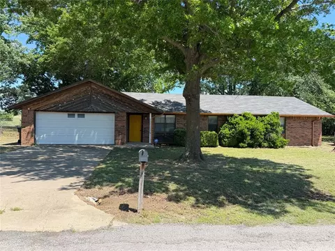 722 Arrowhead St, Elmore City, OK 73433