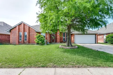 8320 NW 106th St, Oklahoma City, OK 73162