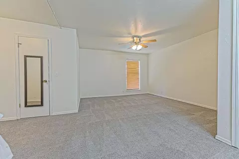 Bedroom - 508 Crestview, Edmond, OK 73012 photo 1 of 7