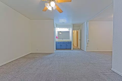 Bedroom - 508 Crestview, Edmond, OK 73012 photo 2 of 7