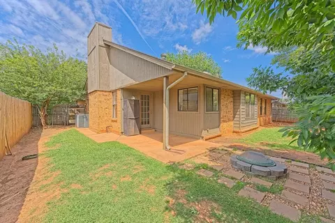 Exterior - 508 Crestview, Edmond, OK 73012 photo 3 of 5