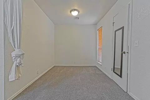 Bedroom - 508 Crestview, Edmond, OK 73012 photo 3 of 7