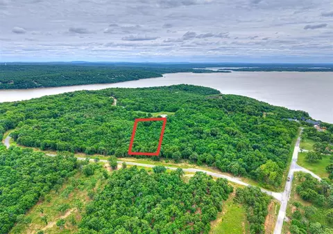 216 Patriot Pointe, Eufaula, OK 74432