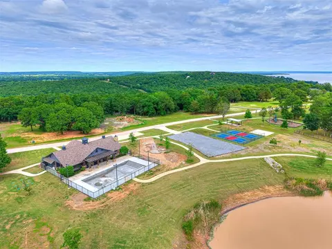 216 Patriot Pointe, Eufaula, OK 74432 photo 5