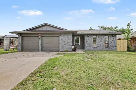 700 Lloyd Ave, Midwest City, OK 73130