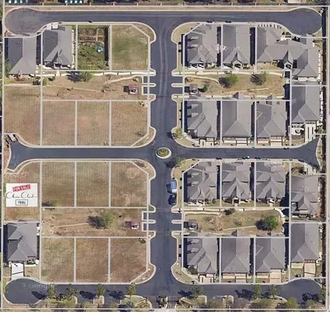 9220 Joan Dr, Midwest City, OK 73130