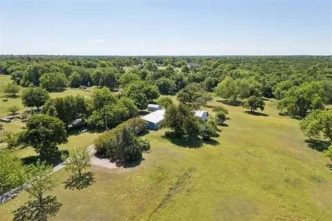 10732 E Hefner Rd, Jones, OK 73049