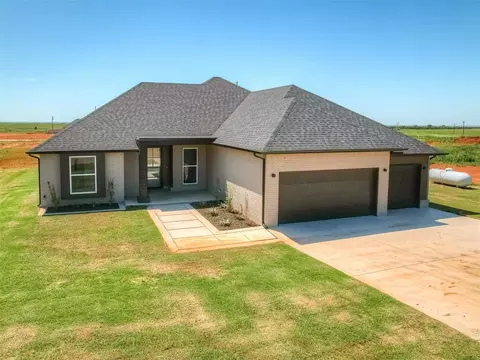 25198 Scarlett St, Cashion, OK 73016