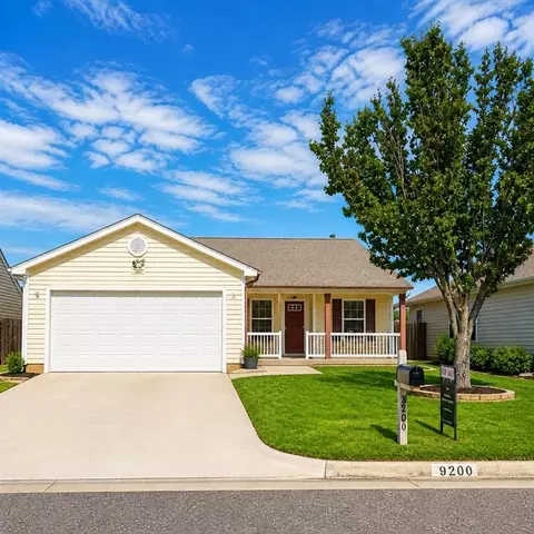 9200 Checkerbloom Dr, Oklahoma City, OK 73165