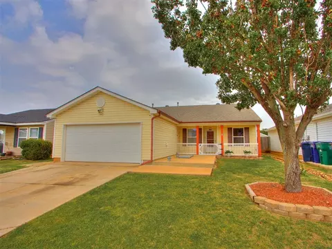 9200 Checkerbloom Dr, Oklahoma City, OK 73165