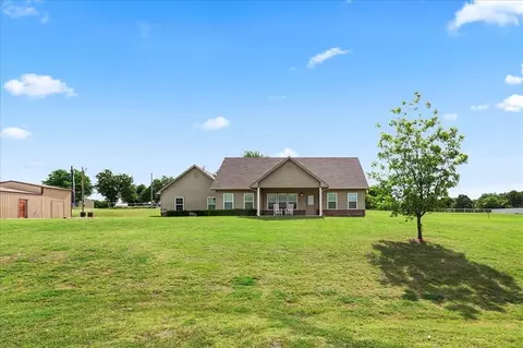 44131 County Street 2730, Cement, OK 73017