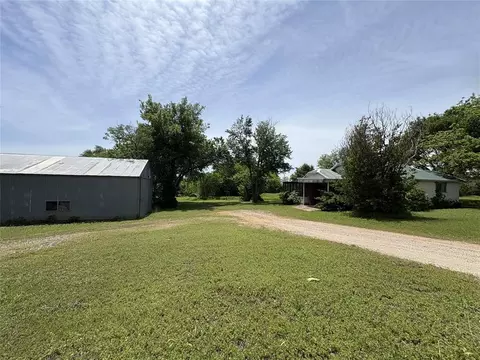 340903 E Hwy 62 Hwy, Meeker, OK 74855