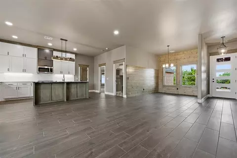 Other - 1111 Bridgeview Ln, Tuttle, OK 73089 photo 2 of 6