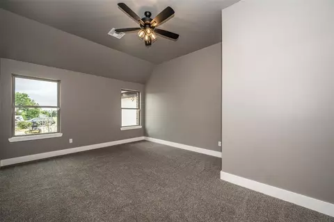 Bedroom - 1111 Bridgeview Ln, Tuttle, OK 73089 photo 1 of 6