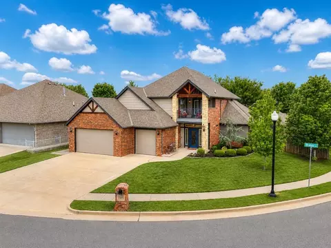 17400 Braken Dr, Edmond, OK 73012