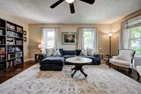 Living - 134 E Himes St, Norman, OK 73069 photo 2 of 9