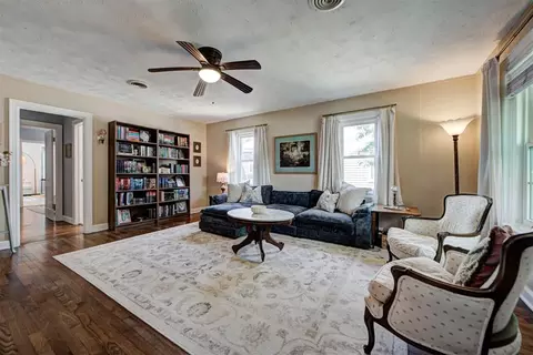 Living - 134 E Himes St, Norman, OK 73069 photo 1 of 9