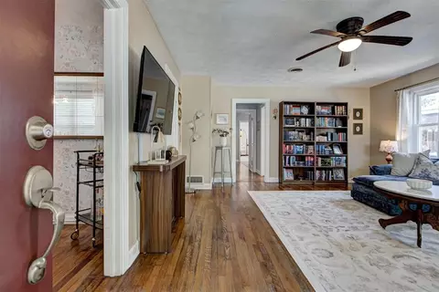 Entry Way - 134 E Himes St, Norman, OK 73069 photo 1 of 4