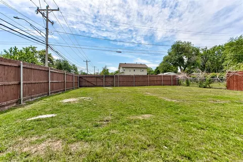 Exterior - 134 E Himes St, Norman, OK 73069 photo 5 of 5