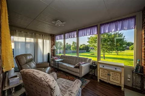Exterior - Undisclosed, Guthrie, OK 73044 photo 8 of 9