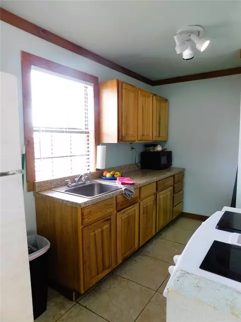 Kitchen - Undisclosed, Guthrie, OK 73044 photo 5 of 6
