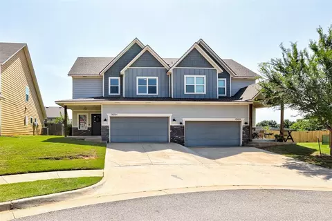 17600 Hampton Park Dr, Edmond, OK 73012
