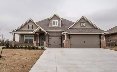 9900 NW 142nd St, Yukon, OK 73099