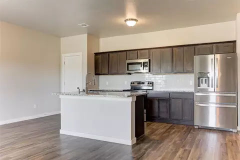 Kitchen - 15944 Spur Cir, Mcloud, OK 74851 photo 1 of 7