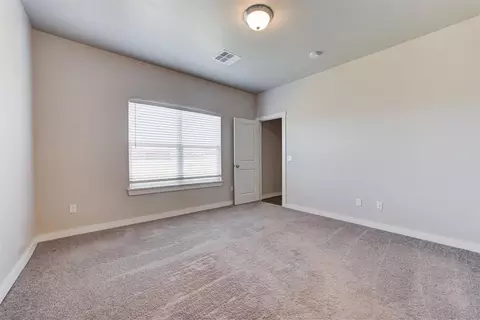 Bedroom - 15944 Spur Cir, Mcloud, OK 74851 photo 3 of 8