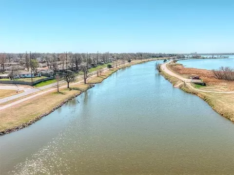 0000 E Overholser Dr, Bethany, OK 73008 photo 2